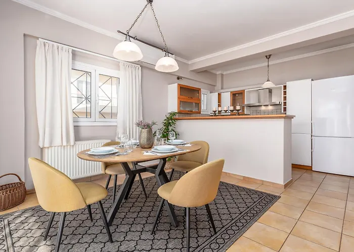 Mi Casa - Serene Garden Retreat, 2 Bedroom House