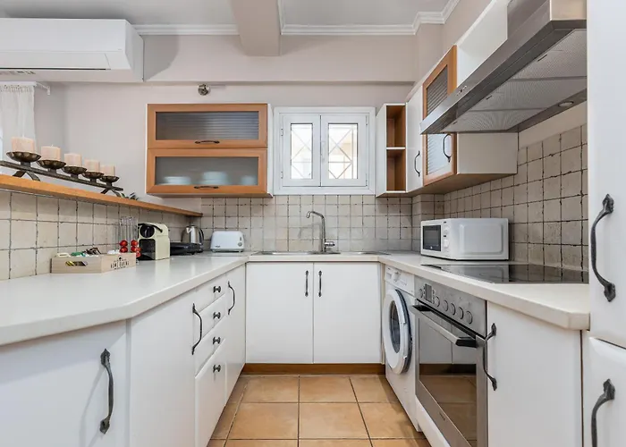 Hébergement de vacances Mi Casa - Serene Garden Retreat, 2 Bedroom House *