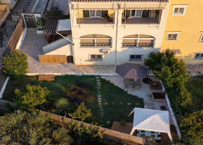 Hébergement de vacances Mi Casa - Serene Garden Retreat, 2 Bedroom House Corfu (city)
