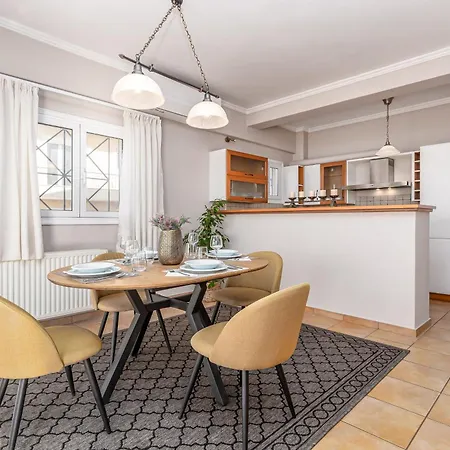 Mi Casa - Serene Garden Retreat, 2 Bedroom House